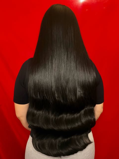 Long dark hair in soft waves